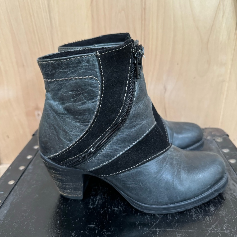 Dromedaries Leather Booties Size 6 36 Black Gray Leather Suede Short Boots Shoes